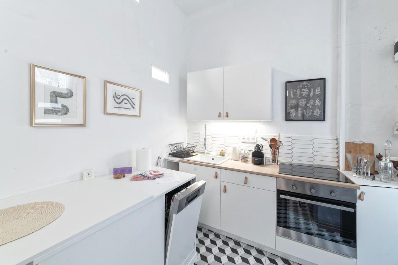 Apartment Orangehomes H27 Calm Studio In The City Center Budapest